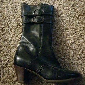 Women's boots